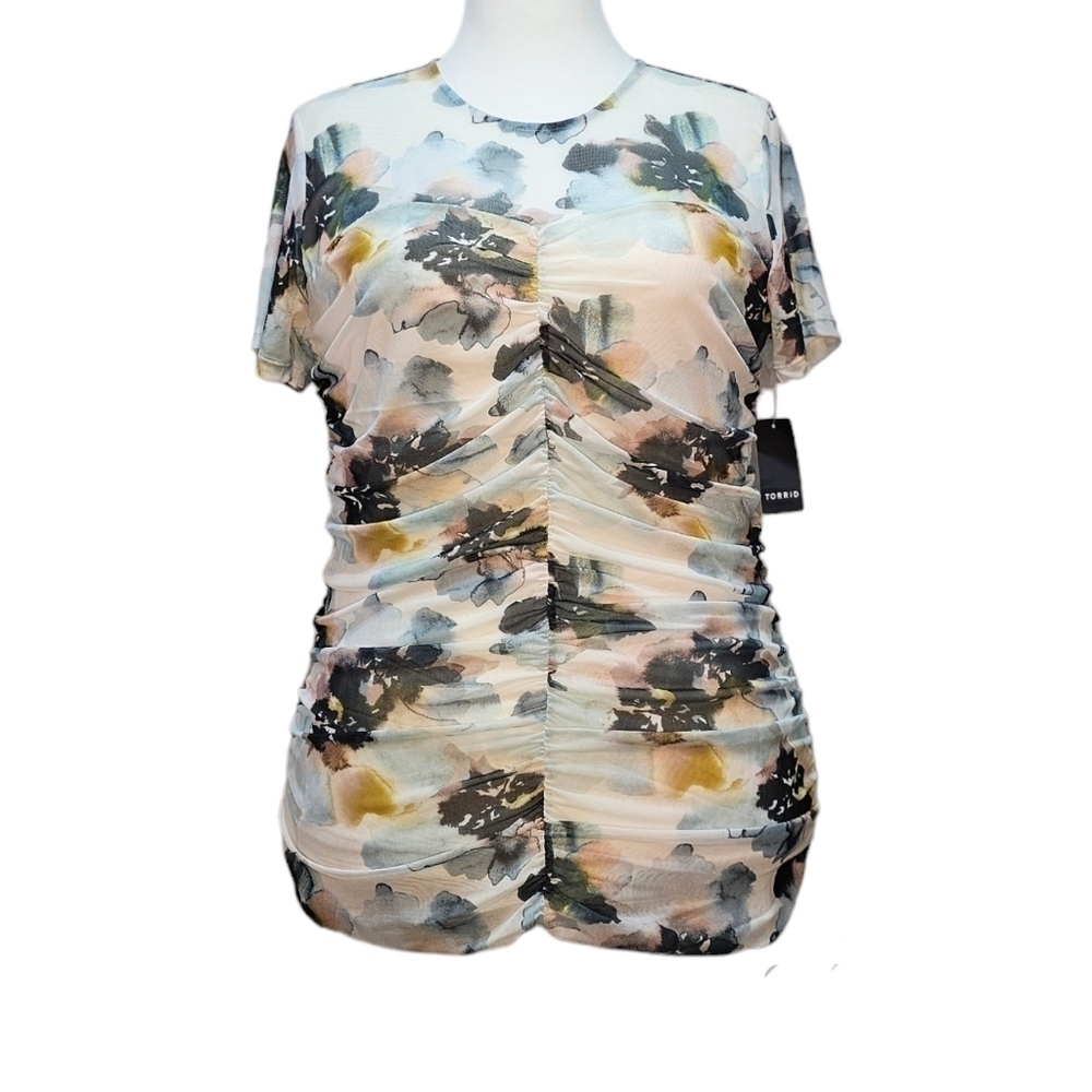 Torrid Stretch Mesh Crew Neck Ruched Top in Watercolor Floral Pattern Size 1X